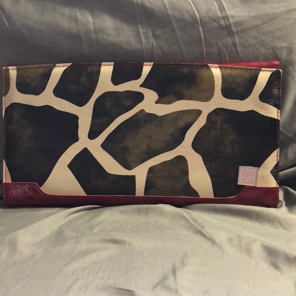Red giraffeMiche Shell in size classic